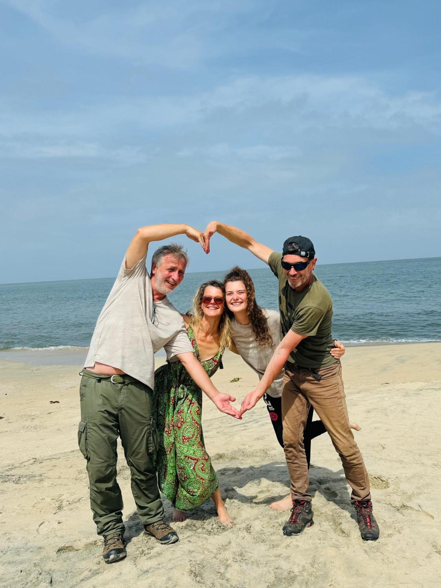 Noel'S Beach Homestay Alappuzha ภายนอก รูปภาพ
